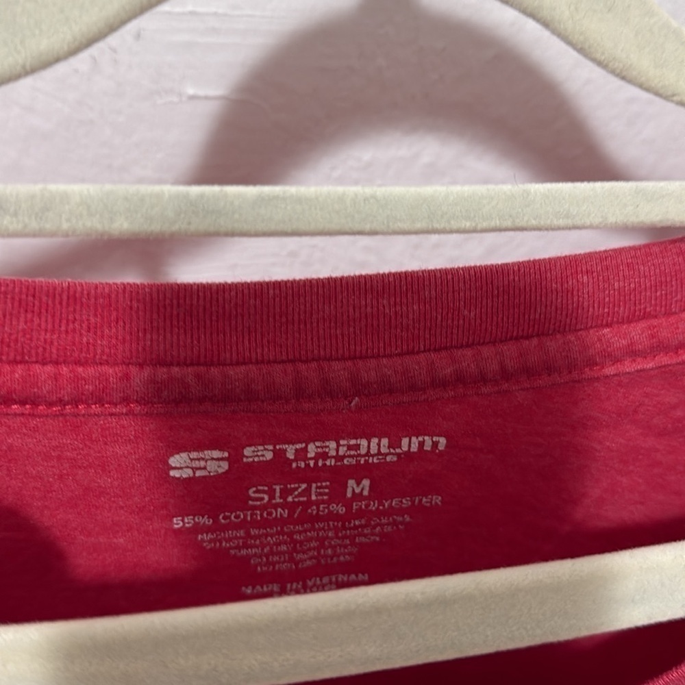 Red Top - Picture 3 of 4